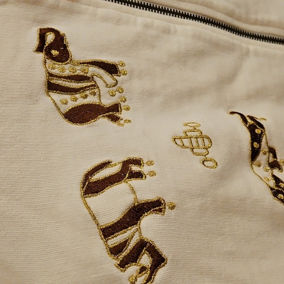 **Clearance** Vintage EVR Cream Beige Zip-up Sweatshirt With Animal Appliques - Picture 5 of 10